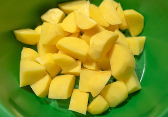 Kartoffeln in einem Sieb