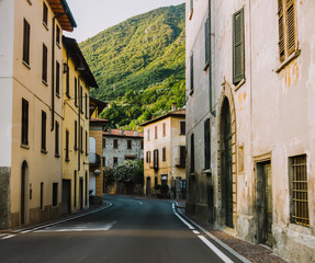 driving a car through Lobardy in Italy, Lake Iseo