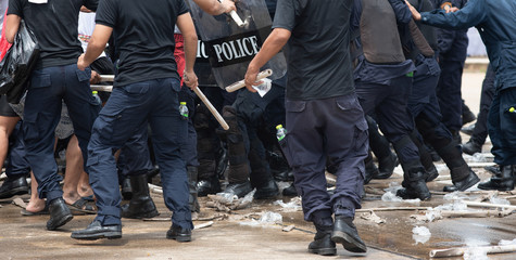 Police riot training