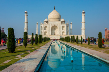 Fototapeta premium Agra, India - 27 December 2018 : Taj Mahal is a white marble mausoleum , Agra, Uttar Pradesh, India.