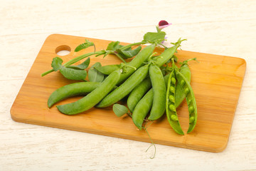 Ripe green peas
