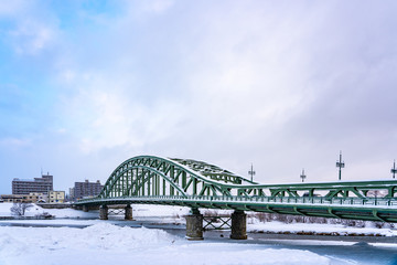 冬の旭橋