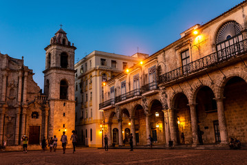Fototapeta na wymiar Kathedrale in Havanna Kuba