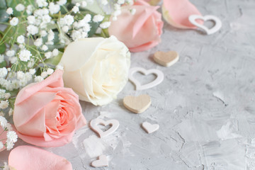 Pink and cream roses with hearts