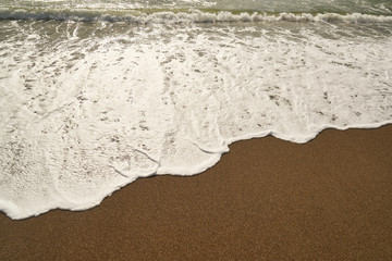 Fototapeta na wymiar Waves and Sands Background