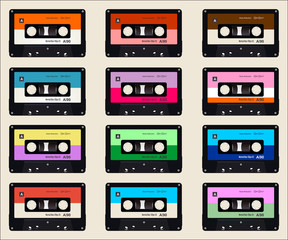 Fototapeta premium Pattern with old audio cassettes colorful background