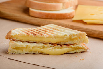 Sandwich triangles