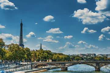 Fototapeta na wymiar Eiffel tower and Seine river in Paris