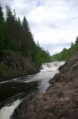 Fototapeta na wymiar the Kivach waterfall