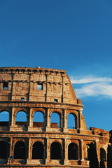 Obraz premium Detail of world famous Coliseum at sunset