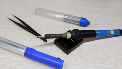 Workshop on repair of household appliances, electronics and processors. soldering Board soldering iron, re-soldering chips, replacing transistors, thyristors, capacitors and varistors. Soldering tin