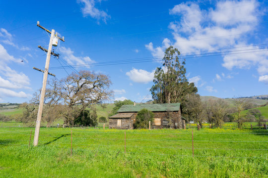 Old Farm Building, Coyote Lake - Harvey Bear Park, Morgan Hill, California