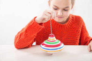  Integracja sensoryczna. Ćwiczenia na sprawność ruchową dłoni i palców. © doroguzenda