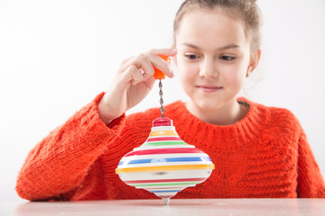  Integracja sensoryczna. Ćwiczenia na sprawność ruchową dłoni i palców. © doroguzenda