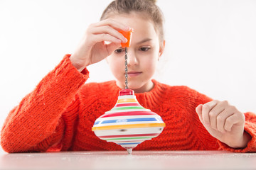  Integracja sensoryczna. Ćwiczenia na sprawność ruchową dłoni i palców. © doroguzenda