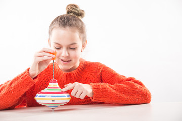  Integracja sensoryczna. Ćwiczenia na sprawność ruchową dłoni i palców. © doroguzenda