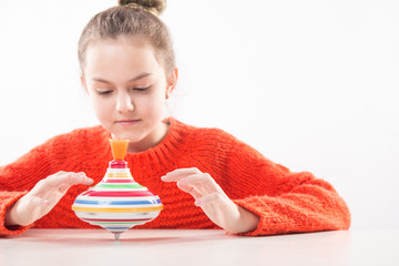  Integracja sensoryczna. Ćwiczenia na sprawność ruchową dłoni i palców. © doroguzenda