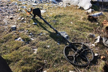 looking for lost treasures with the metal detector