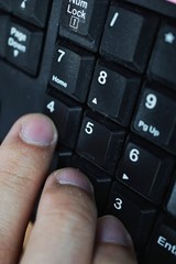 Numpad keyboard closes up