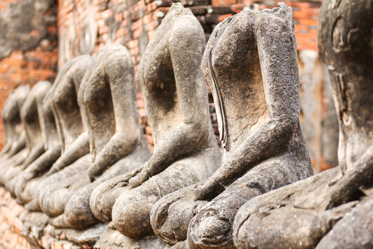 Wat Chaiwatthanaram Temple in Ayutthaya Historical Park, Thailand.