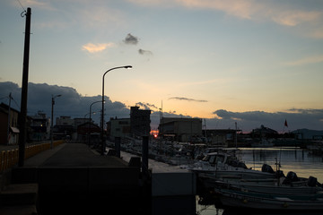 小値賀島(長崎県)-日月庵前の漁港からの朝焼け