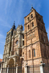 Fototapeta na wymiar Facade of the cathedral in Astorga, Spain