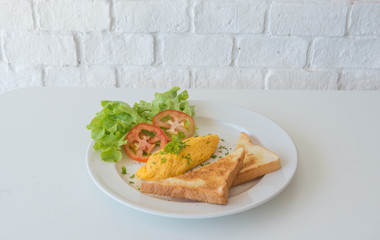 breakfast egg scramble with bread 