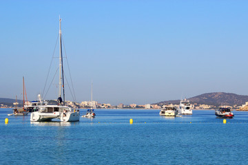 Fototapeta na wymiar Majorca Panorama, beautiful seascape bay with luxury yachts at the coast of Santa Ponsa, Mallorca Mediterranean Sea, Balearic Islands.