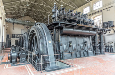 Obraz premium Operating engines room of several subway trains