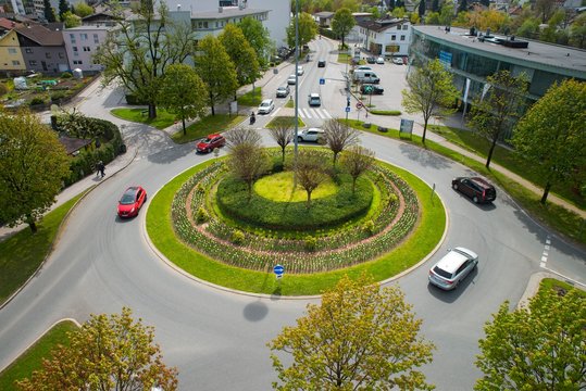 Roundabout federal highway B171, junction motorway access, federal highway B171, junction, Schwaz, Tyrol, Austria, Europe
