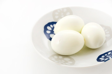 ゆで玉子（殻を剥いたもの）