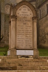 Monument aux Morts/Ferri&egrave;res en G&acirc;tinais 