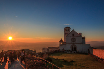 assisi is a city in Umbria, in Italy. It is surrounded by hills, olive groves and vineyards
