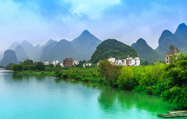 Fototapeta na wymiar The Beautiful Landscape of Guilin, Guangxi..