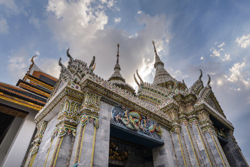 Fototapeta premium Gran Palacio Real y Templos en Bangkok, Tailandia