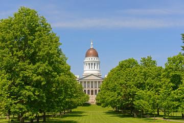Maine State House is the state capitol of the State of Maine in Augusta, Maine, USA. Maine State House was built in 1832 with Greek Revival style.