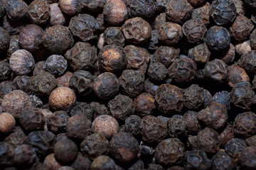 Grains de poivre en macro