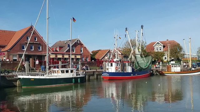 Neuharlingersiel Fischereihafen