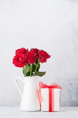 Valentine's day greeting card with roses