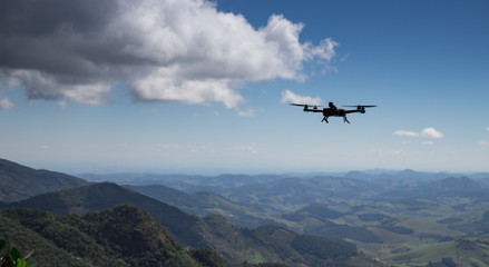 Obraz na płótnie Canvas drone mountain