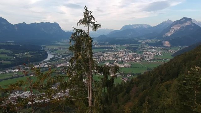 the city of W&radic;&part;rgl from above