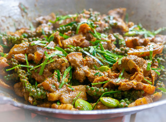 Hot & Spicy curry with pork