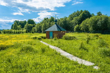 The well near the church of the Nativity of Christ in the village of Artemyevo, Tutaevsky district.