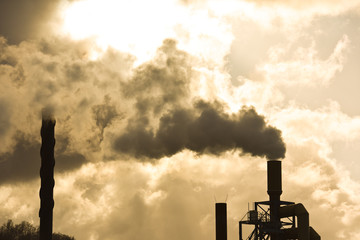 usine pollution fumée co carbone environnement planete