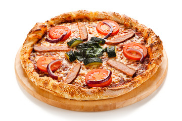 Pizza with bacon and vegetables