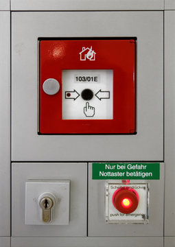 FEUERMELDER . NOTTASTER