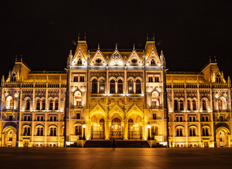 Fototapeta na wymiar Budapest, Hungary - December 08, 2018: Hungarian Parliament in Budapest at night. Photo Image