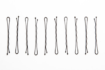 Pins invisible on a white background