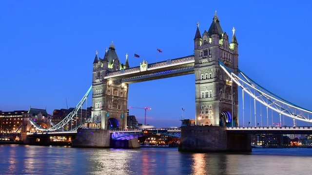 Tower Bridge Timelapse, Tower of London, Uk