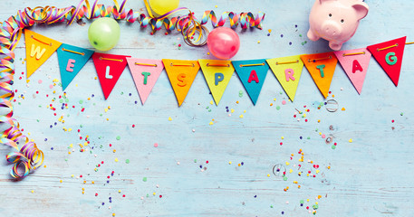 Festive flag bunting with WeltSparTag